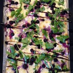 Blaubeer-Flammkuchen