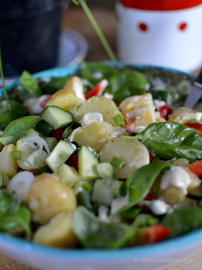 Grüner Kartoffelsalat mit Dijonnaise