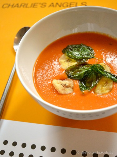 Exotische Tomatensuppe mit Erdnussbutter und Kokosmilch - Stilettos ...