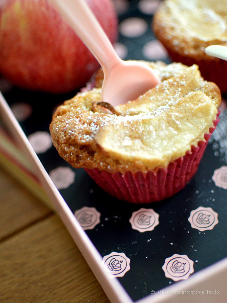 Herbstliche Apfel-Zimt-Muffins - Stilettos &amp; Sprouts