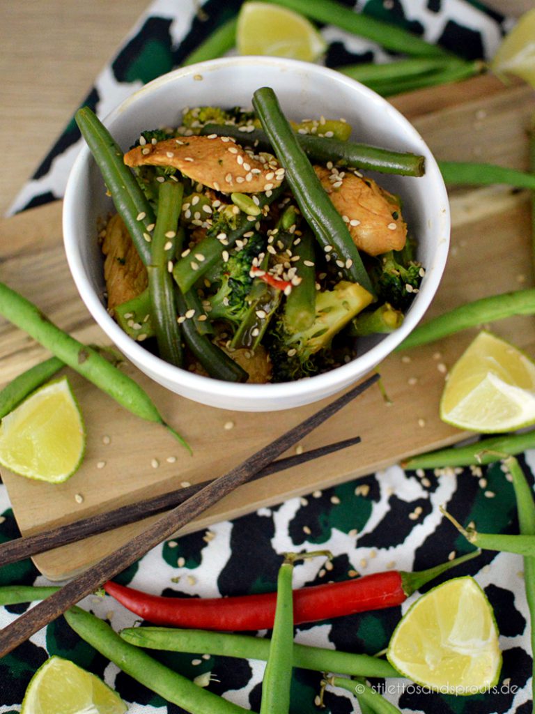 Hähnchen mit Bohnen low carb und schnell