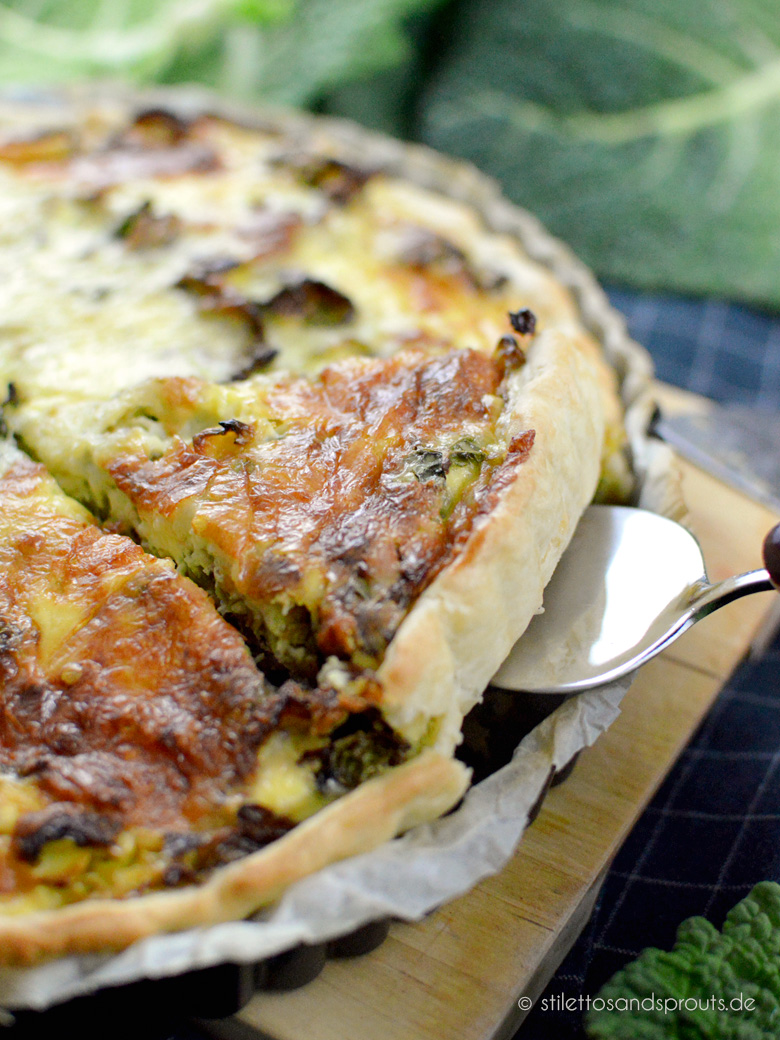 Wirsing Quiche mit Hack und Bergkäse - Stilettos & Sprouts Wirsing Quiche mit Hack und Bergkäse - Stilettos & Sprouts