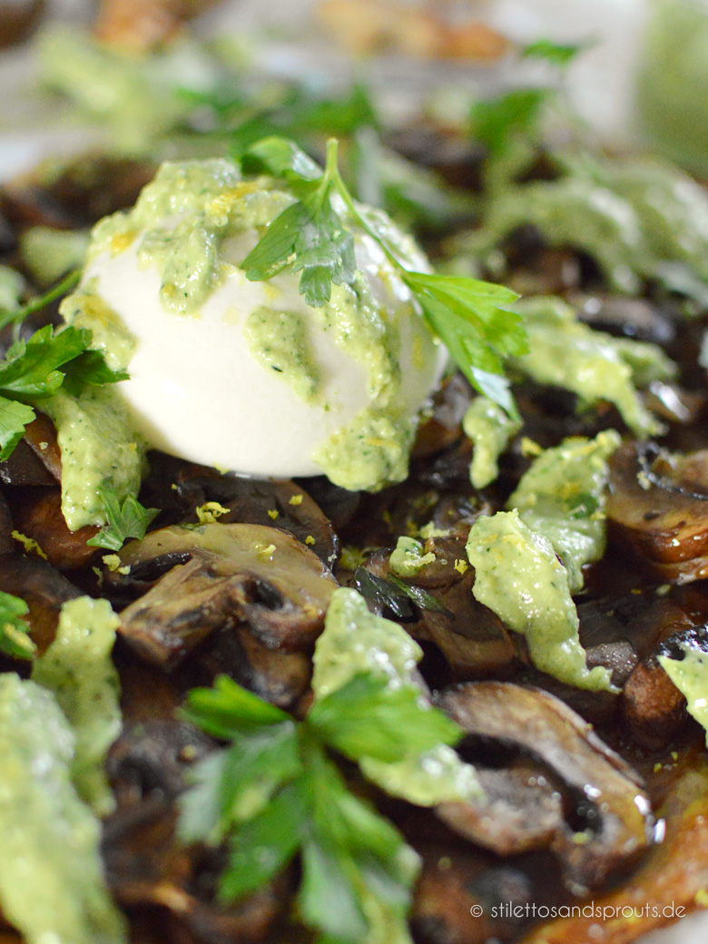 Burrata mit Pesto