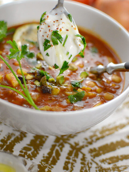 Harira – orientalische Linsensuppe - Stilettos &amp; Sprouts