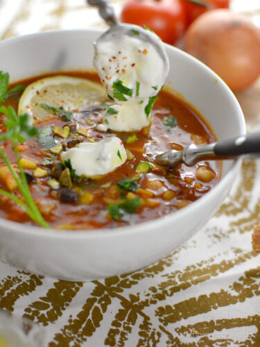Harira – orientalische Linsensuppe - Stilettos & Sprouts Harira – orientalische Linsensuppe - Stilettos & Sprouts