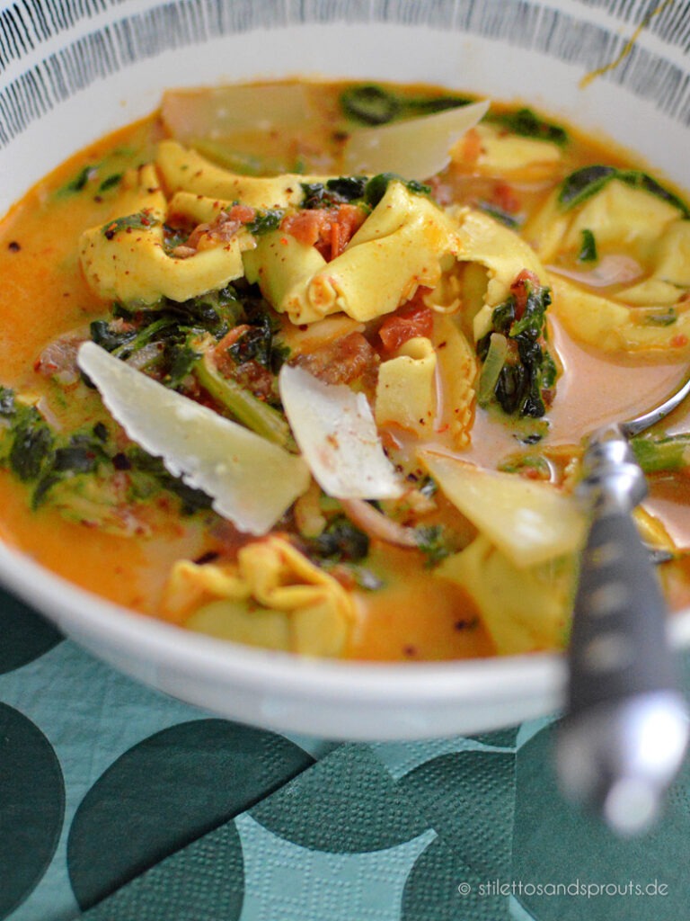 Tortellini Suppe Rezept