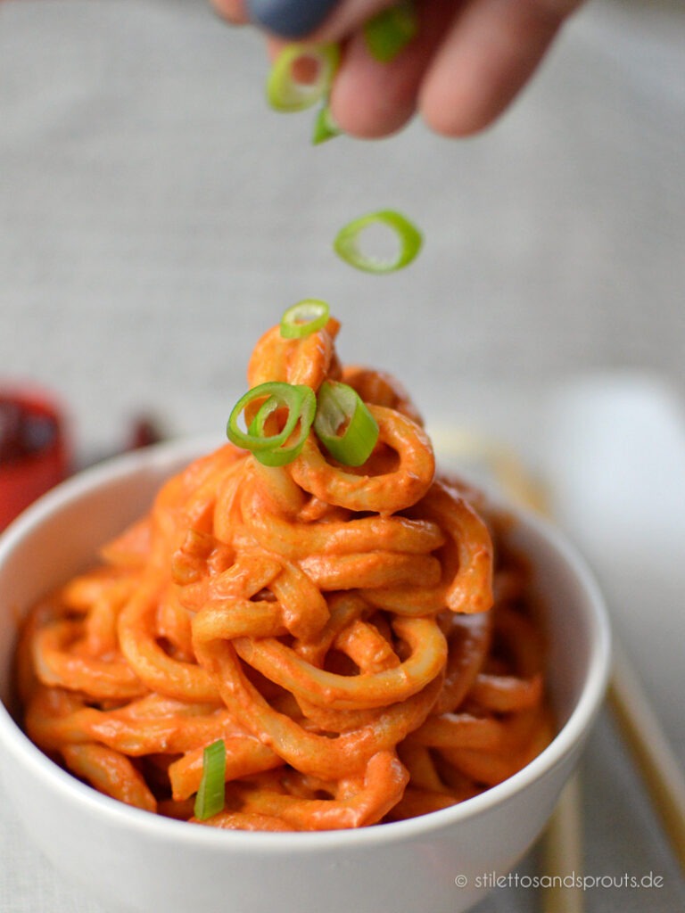 Udon Noodles mit Gochujang Paste